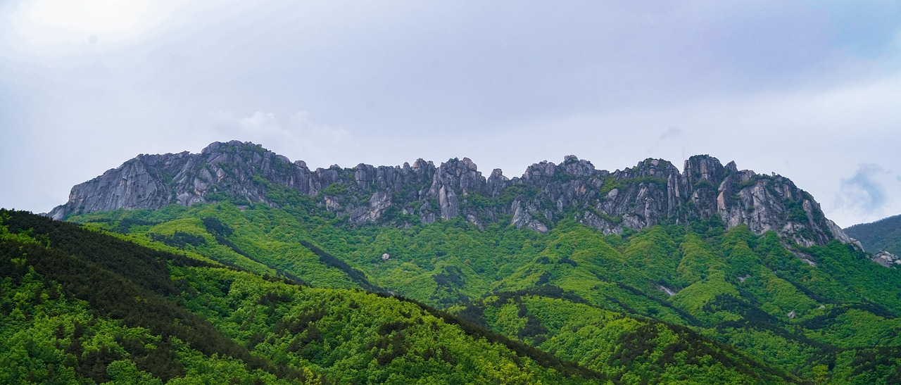 韩国雪岳山自然风景
